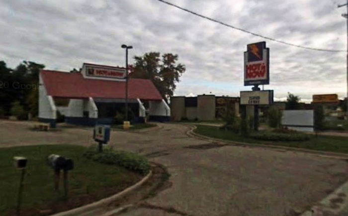 Hot n Now Hamburgers - Plainwell - 1255 M-89